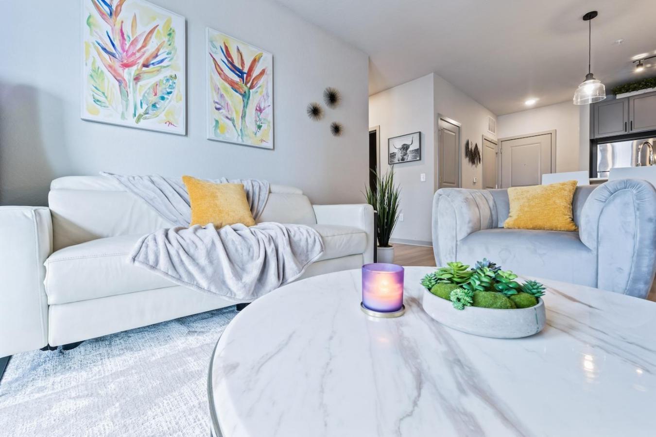 Apartament Tropicana Field 2 Bed In Dwtwn With Free Parking Sankt Petersburg Zewnętrze zdjęcie
